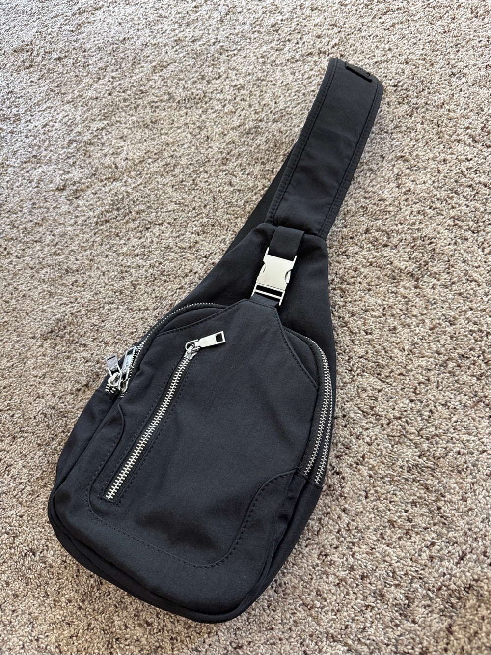 Black Women's Sling Crossbody Bag - Casual Everyday Carry